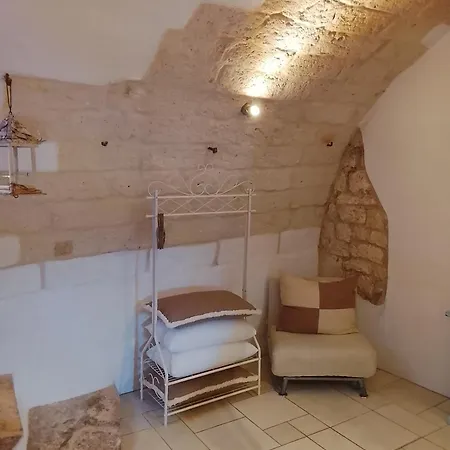 Dimora Bianca Alojamento de Acomodação e Pequeno-almoço Ostuni